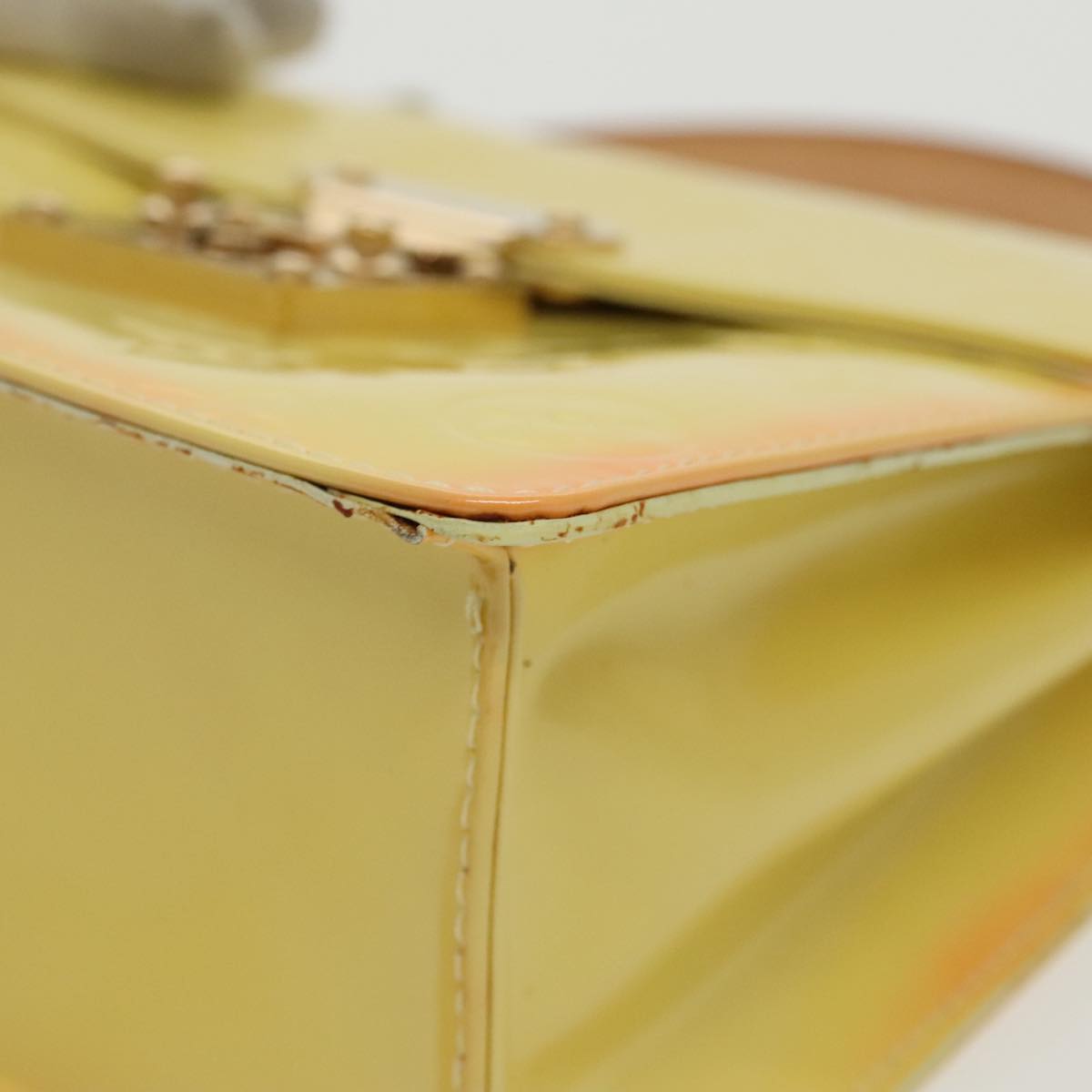 LOUIS VUITTON Monogram Vernis Spring Street Bag Lime Yellow M91068 Auth 96889