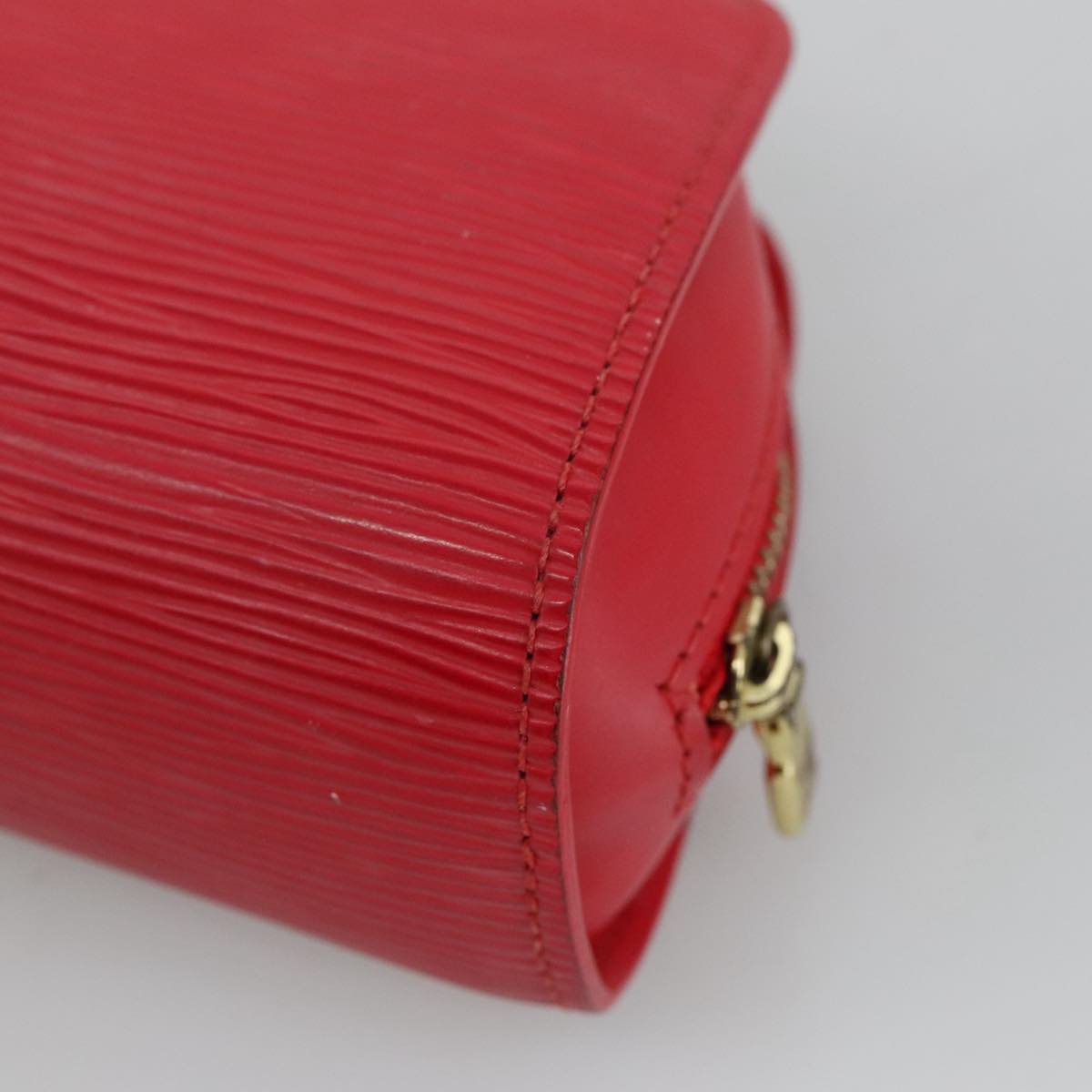 LOUIS VUITTON Epi Dauphine PM Pouch Castilian Red M48447 LV Auth 96892