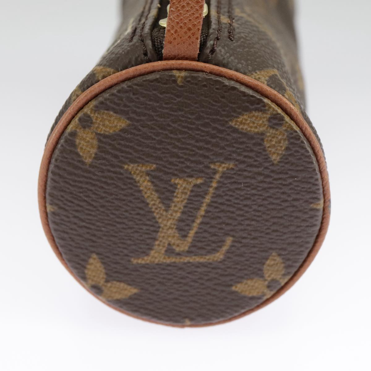 LOUIS VUITTON Monogram Papillon Pouch LV Auth 96902