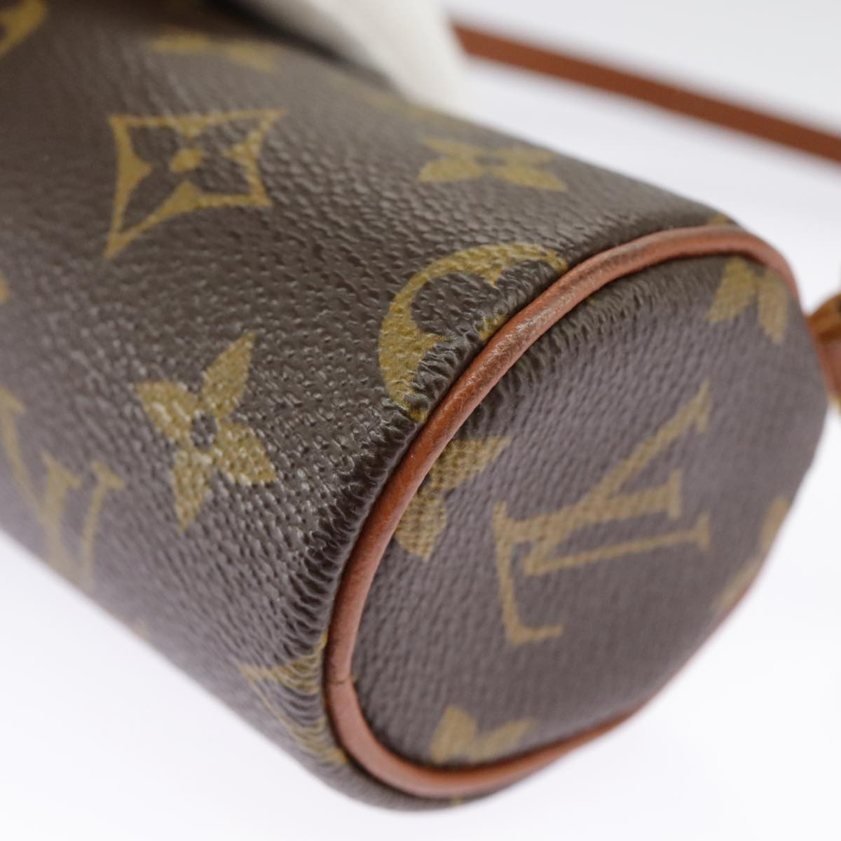 LOUIS VUITTON Monogram Papillon Pouch Pouch LV Auth 96903