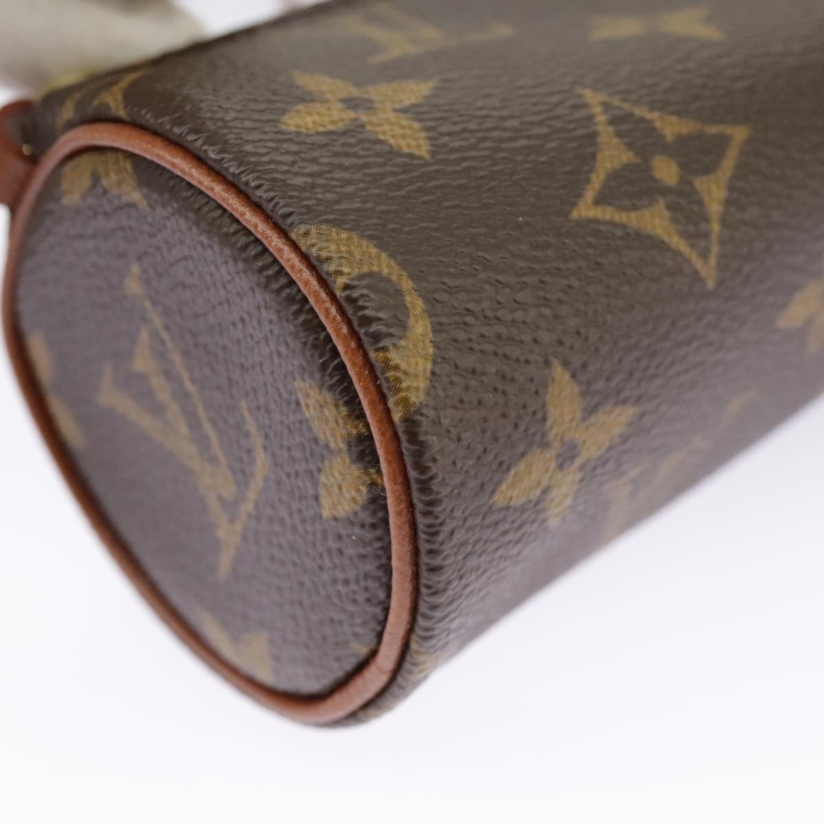 LOUIS VUITTON Monogram Papillon Pouch Pouch LV Auth 96904