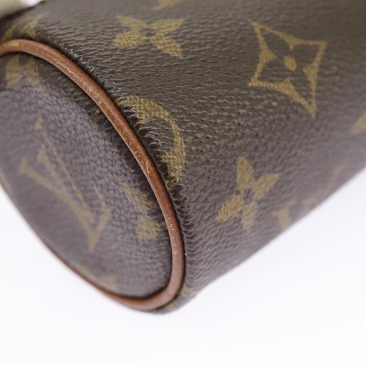 LOUIS VUITTON Monogram Papillon Pouch LV Auth 96905