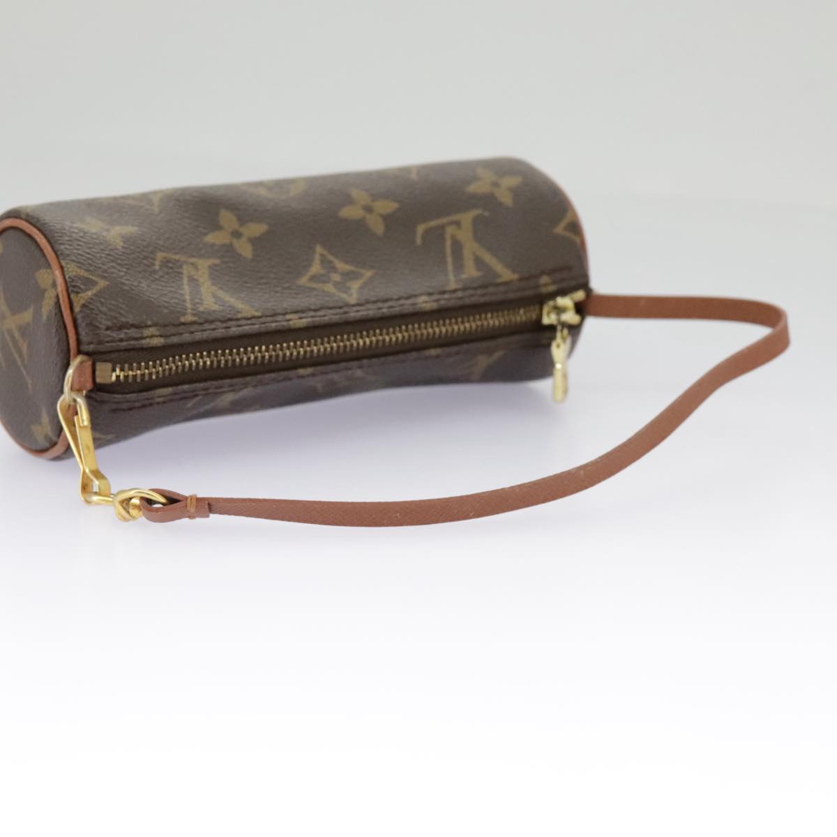 LOUIS VUITTON Monogram Papillon Pouch LV Auth 96905