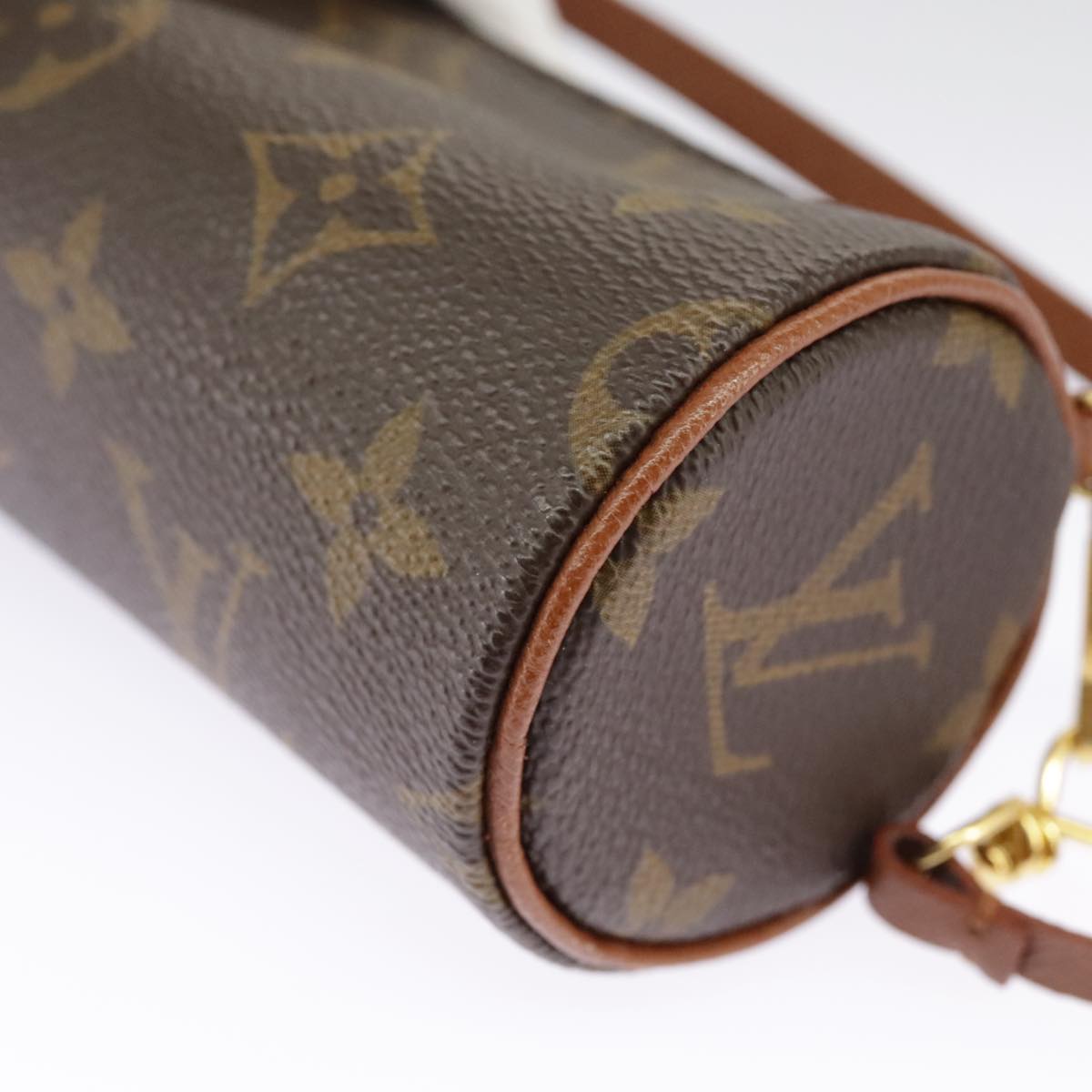 LOUIS VUITTON Monogram Papillon Pouch Pouch LV Auth 96906