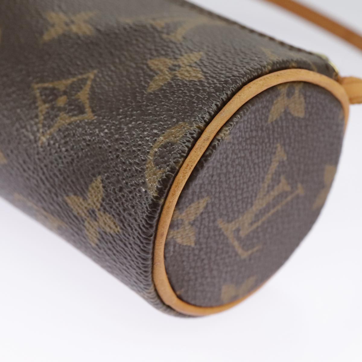 LOUIS VUITTON Monogram Papillon Pouch LV Auth 96907