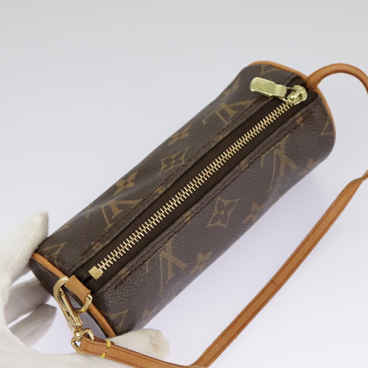 LOUIS VUITTON Monogram Papillon Pouch LV Auth 96907