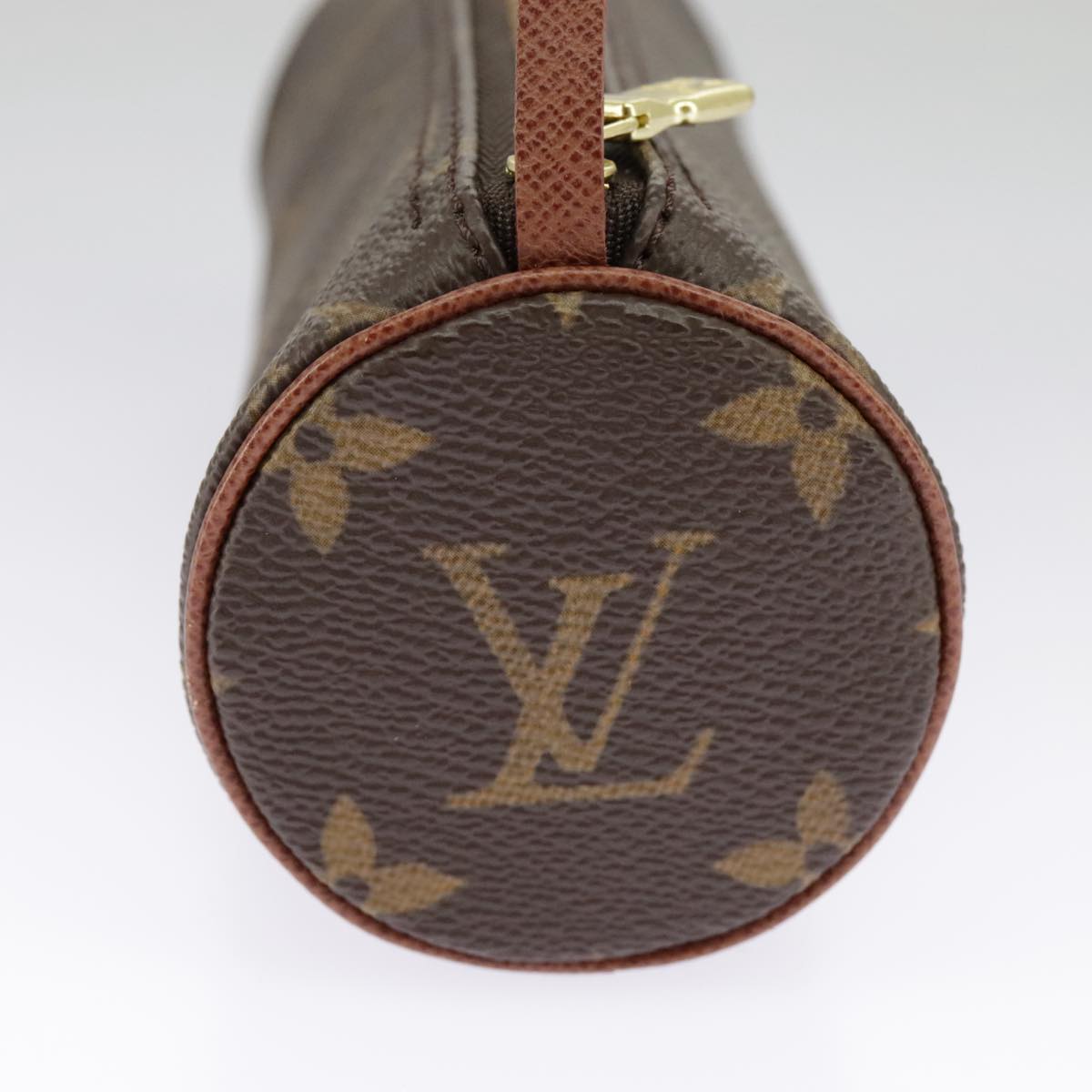 LOUIS VUITTON Monogram Papillon Pouch LV Auth 96908