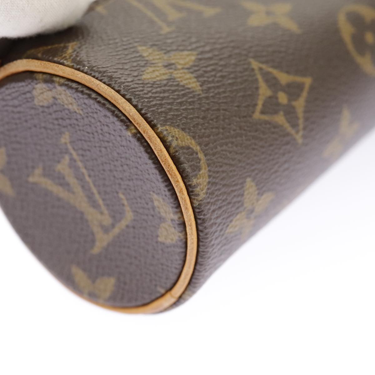 LOUIS VUITTON Monogram Papillon Pouch Pouch LV Auth 96910