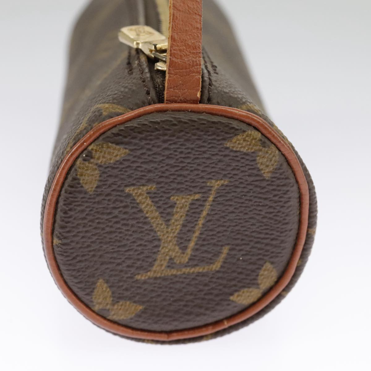 LOUIS VUITTON Monogram Papillon Pouch LV Auth 96927