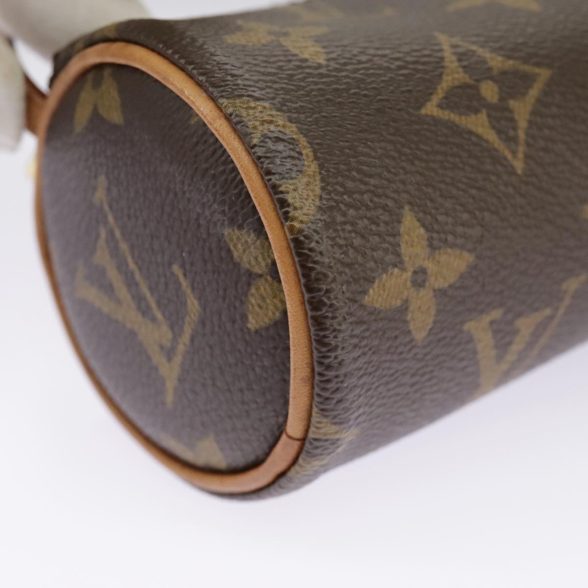 LOUIS VUITTON Monogram Papillon Pouch Pouch LV Auth 96928