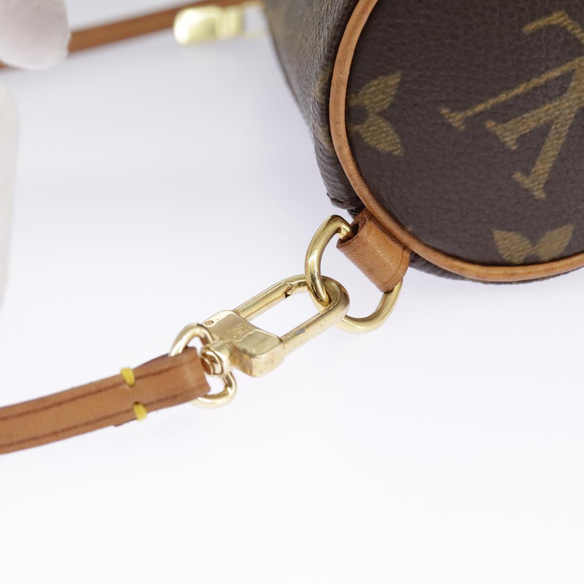 LOUIS VUITTON Monogram Papillon Pouch Pouch LV Auth 96928