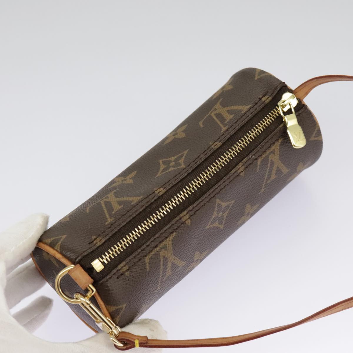 LOUIS VUITTON Monogram Papillon Pouch Pouch LV Auth 96928