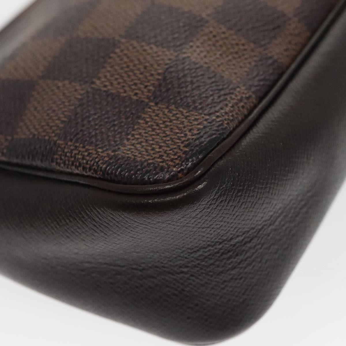 LOUIS VUITTON Damier Ebene Trousse Makeup Pouch N51982 LV Auth 96932