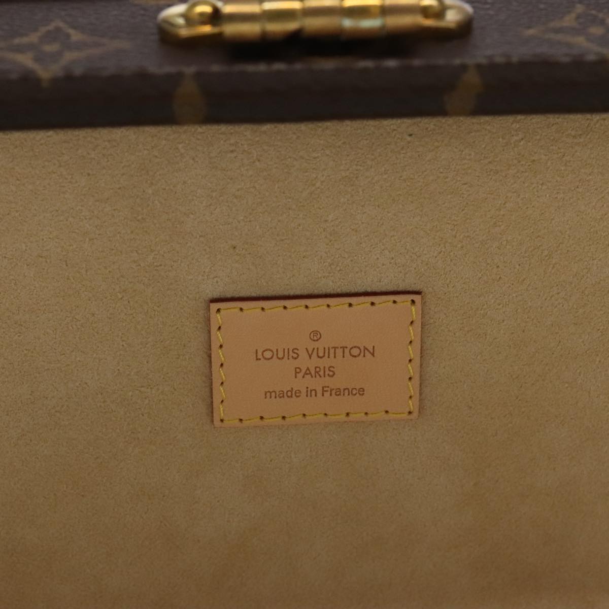 LOUIS VUITTON Monogram Accessories Jewelry Box M20209 LV Auth 97056SAV