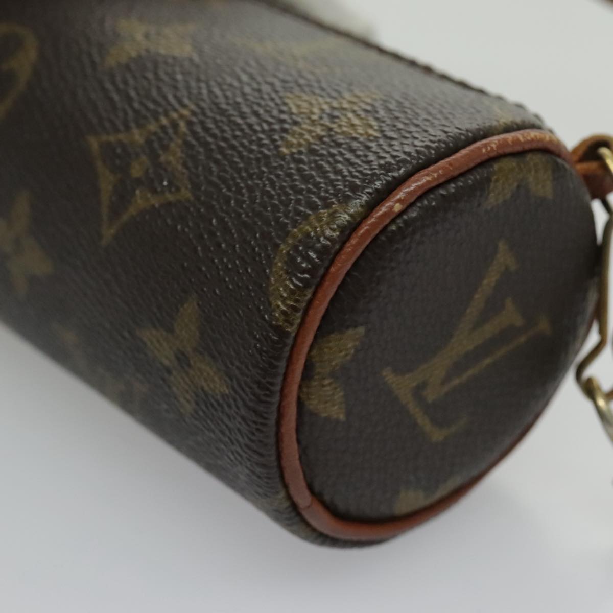 LOUIS VUITTON Monogram Papillon Pouch LV Auth 97093