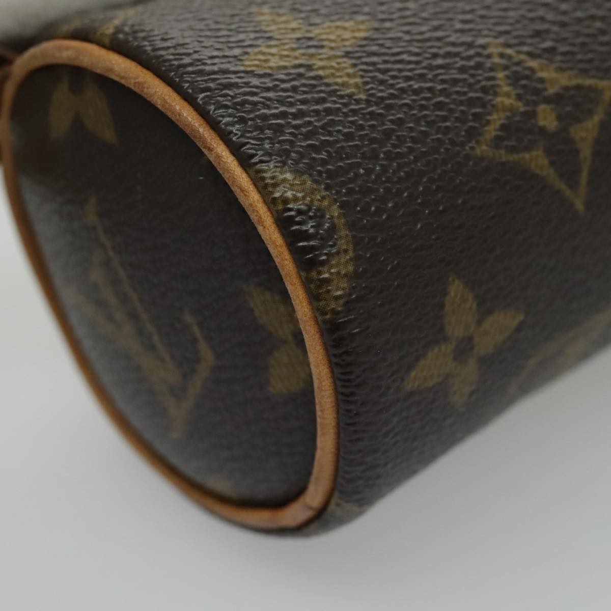 LOUIS VUITTON Monogram Papillon Pouch LV Auth 97142