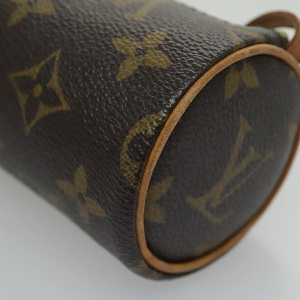 LOUIS VUITTON Monogram Papillon Pouch LV Auth 97142