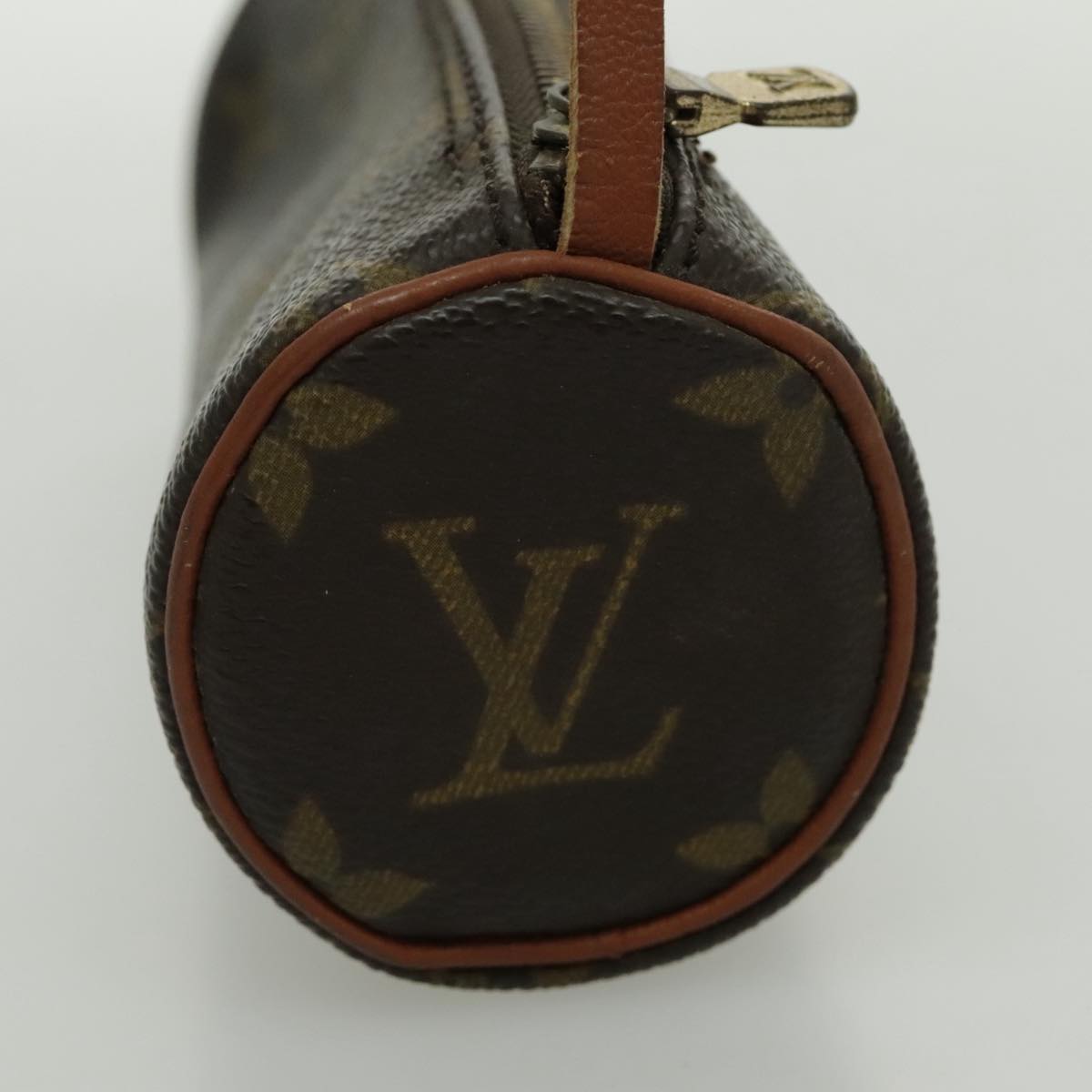 LOUIS VUITTON Monogram Papillon Pouch LV Auth 97149