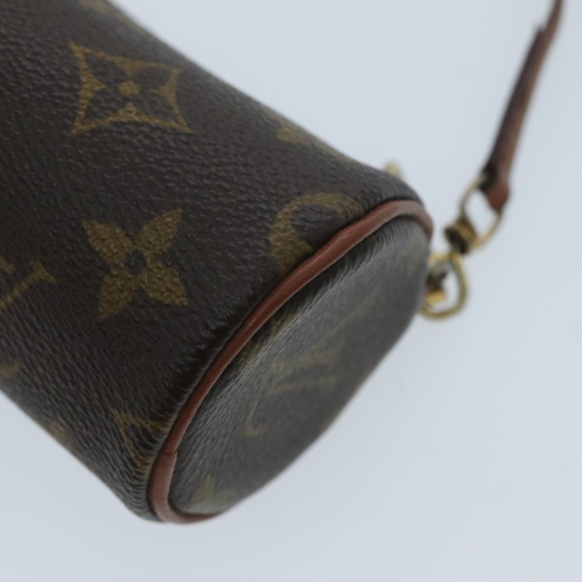 LOUIS VUITTON Monogram Papillon Pouch Pouch LV Auth 97152