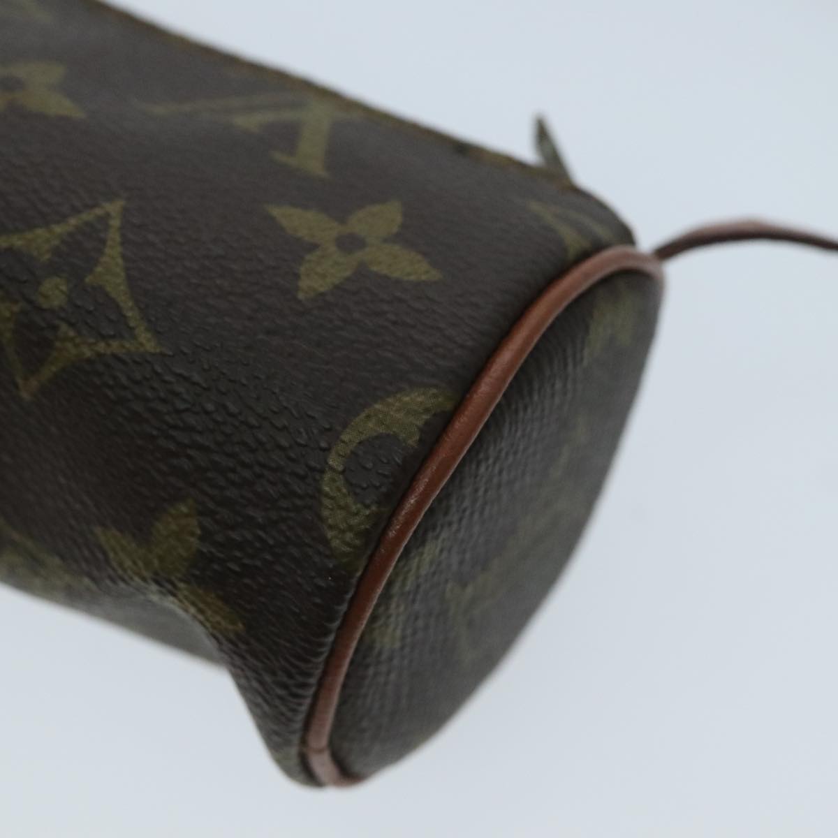 LOUIS VUITTON Monogram Papillon Pouch LV Auth 97174