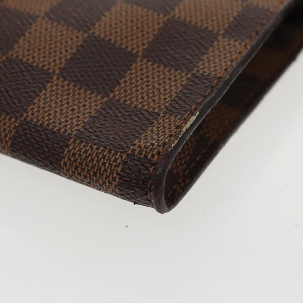 LOUIS VUITTON Damier Ebene Marais Pouch LV Auth 97183