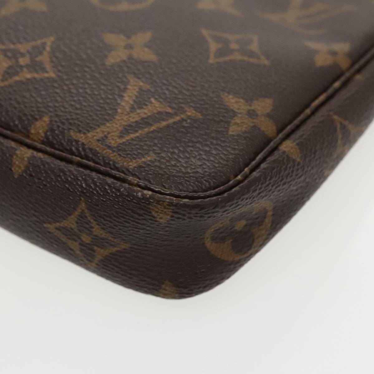 LOUIS VUITTON Monogram Pochette Accessoires Pouch M51980 LV Auth 97188