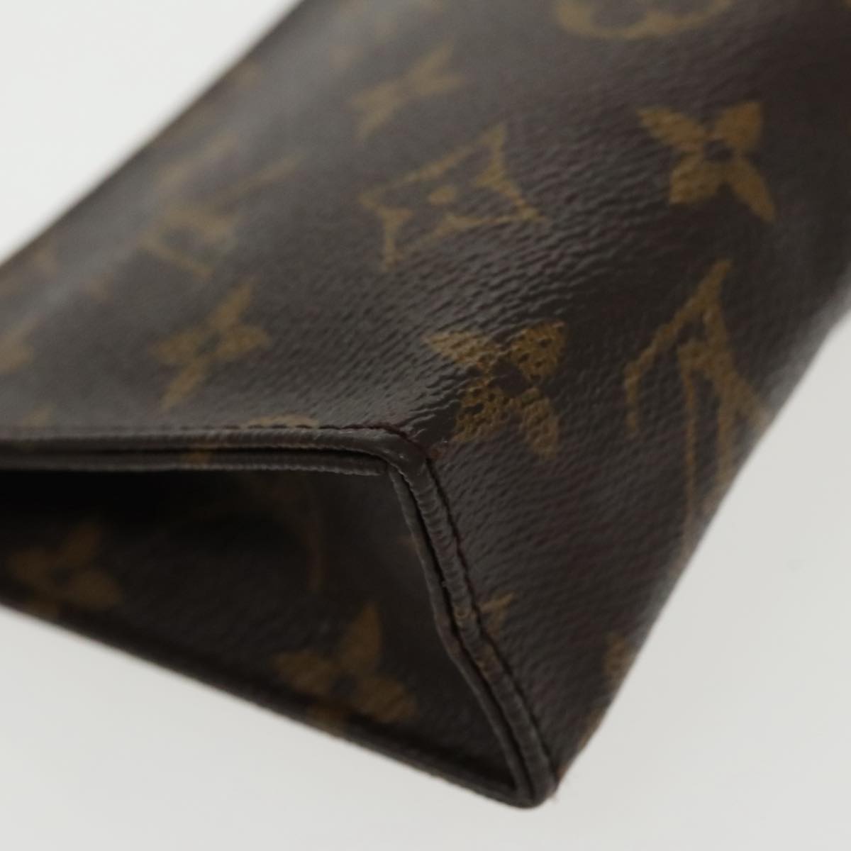 LOUIS VUITTON Monogram Poche Toilette 15 Pouch M47546 LV Auth 97220