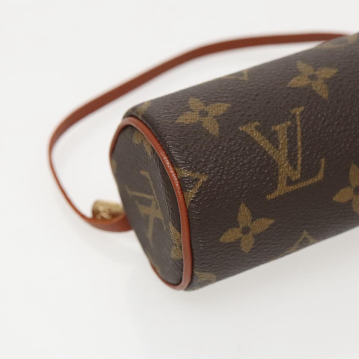 LOUIS VUITTON Monogram Papillon Pouch Pouch LV Auth 97246