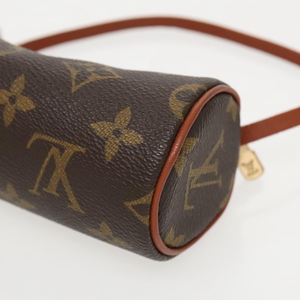 LOUIS VUITTON Monogram Papillon Pouch Pouch LV Auth 97246