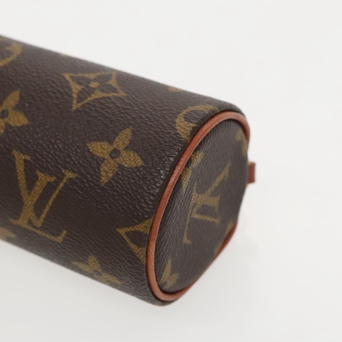 LOUIS VUITTON Monogram Papillon Pouch Pouch LV Auth 97298