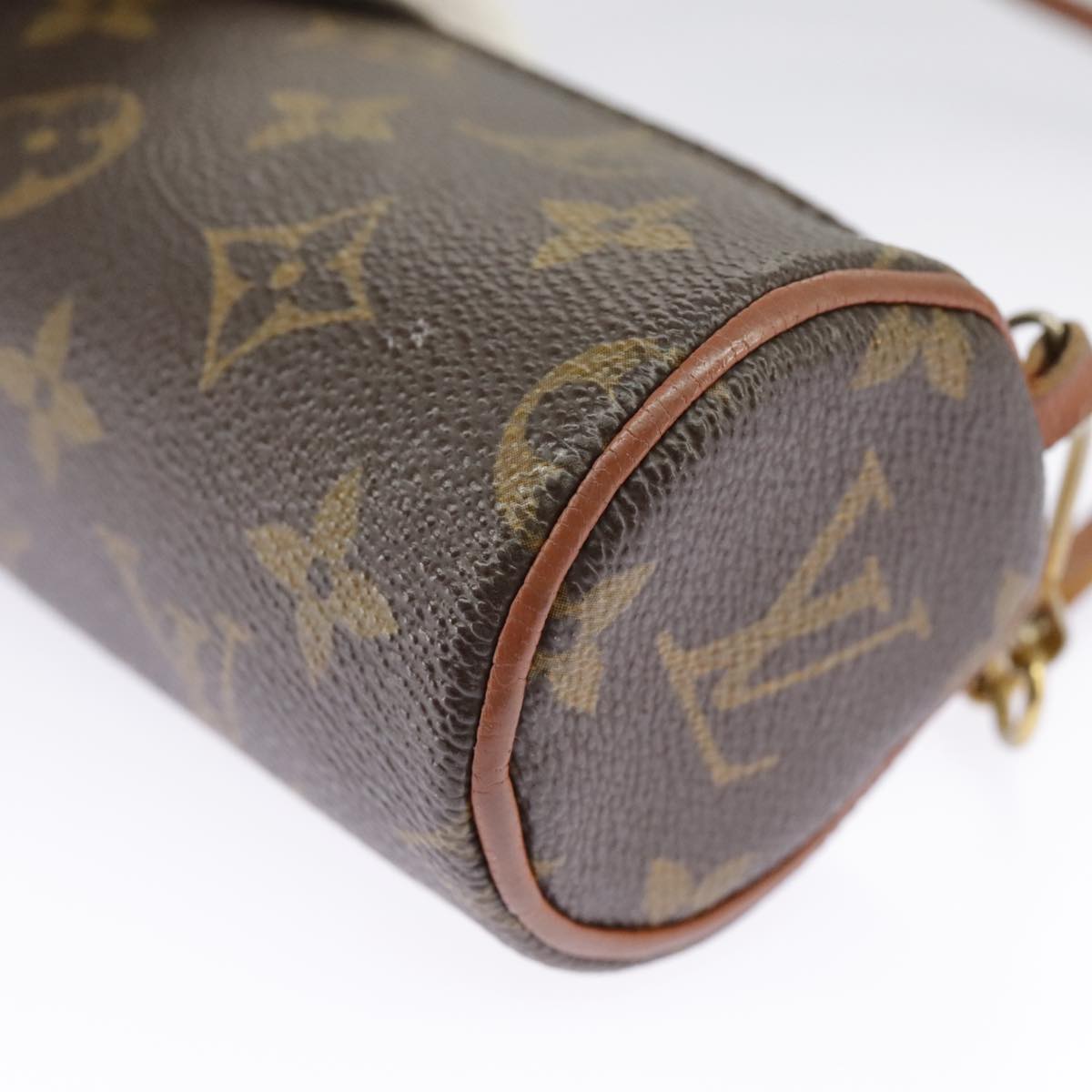 LOUIS VUITTON Monogram Papillon Pouch LV Auth 97334