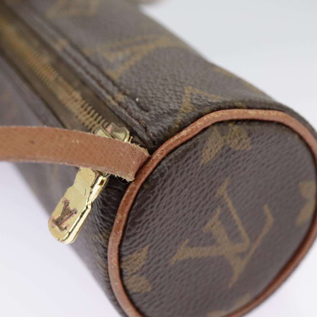 LOUIS VUITTON Monogram Papillon Pouch LV Auth 97336