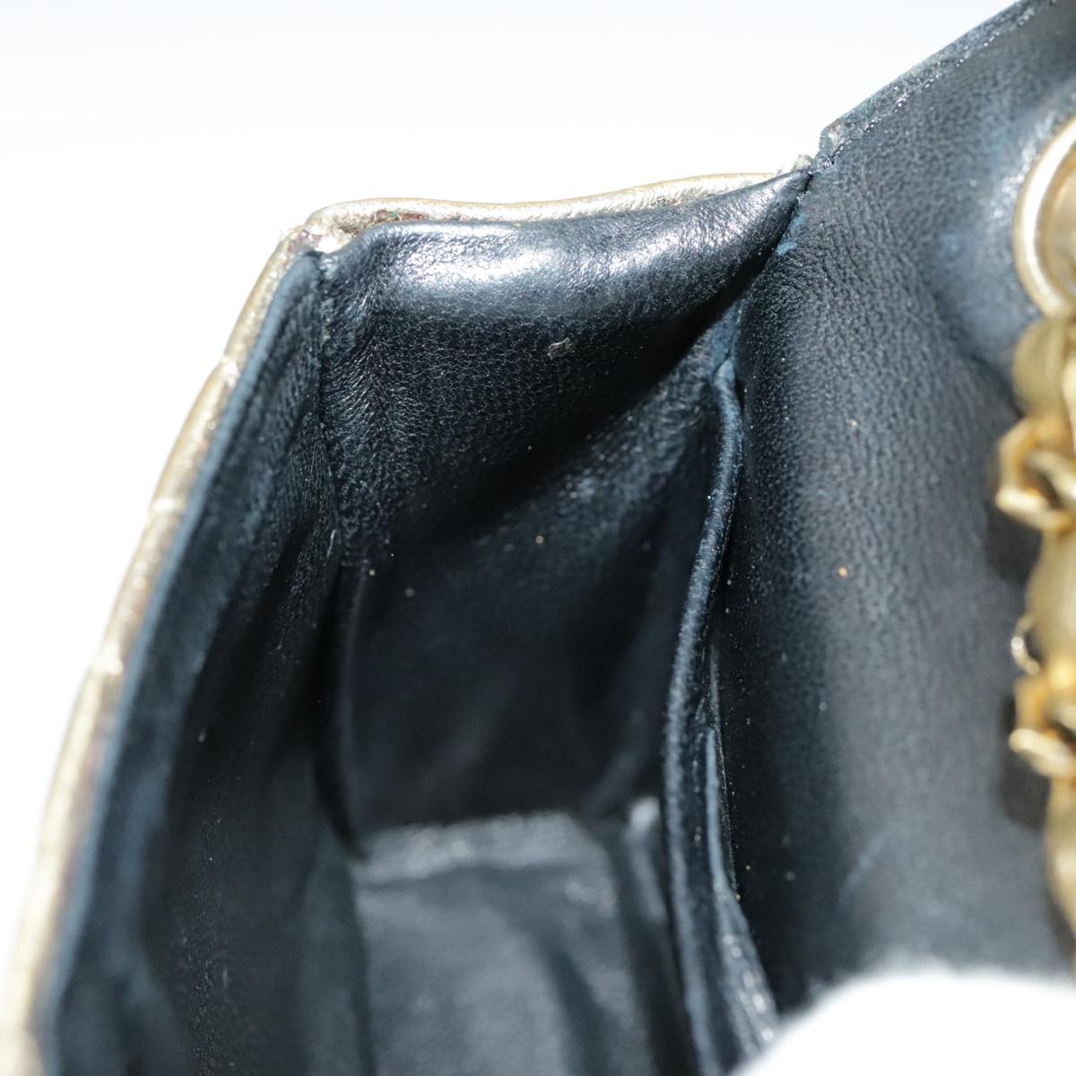 CHANEL Matelasse Hand Bag Leather Gold CC Auth 97386