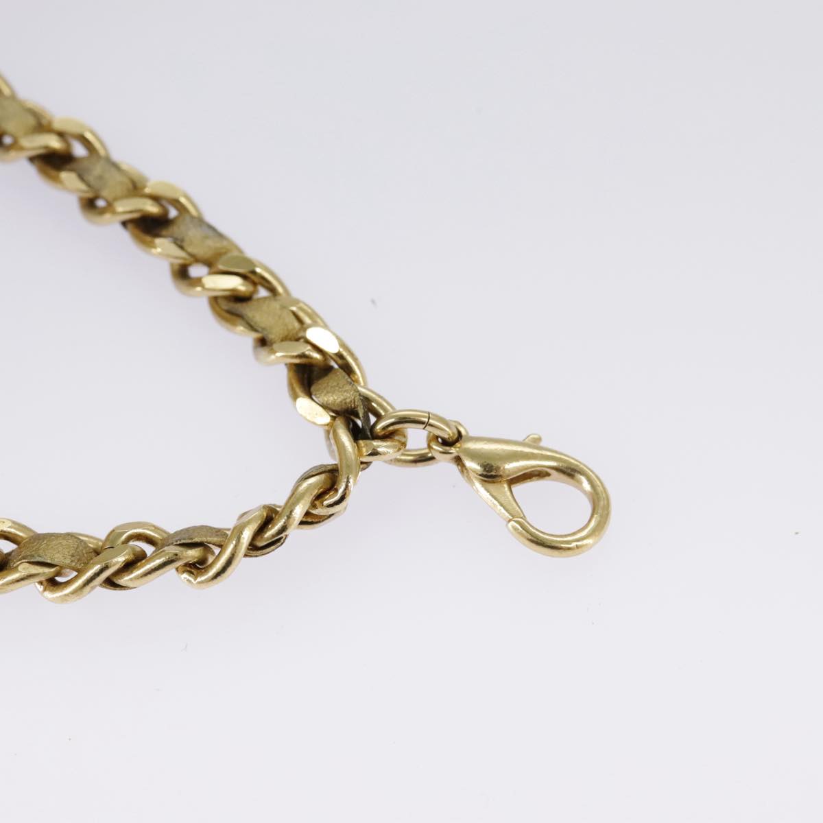 CHANEL Matelasse Hand Bag Leather Gold CC Auth 97386