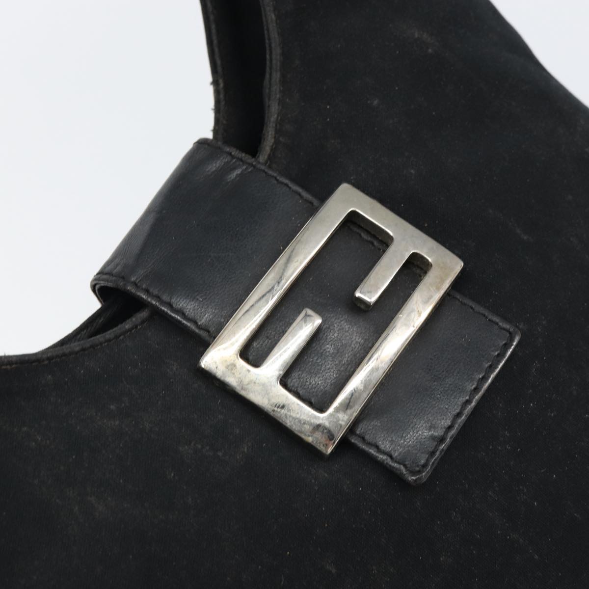 FENDI Mamma Baguette Shoulder Bag Leather Black Silver Auth 97412