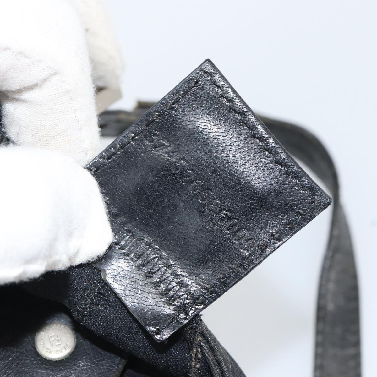 FENDI Mamma Baguette Shoulder Bag Leather Black Silver Auth 97412