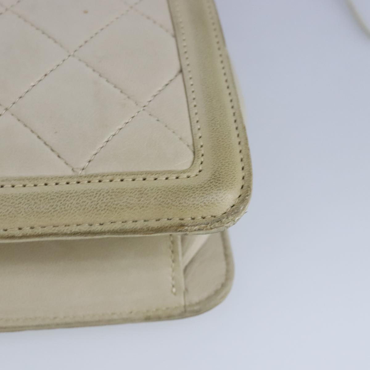 CHANEL Matelasse Chain Shoulder Bag Lamb Skin Beige Gold CC Auth 97457