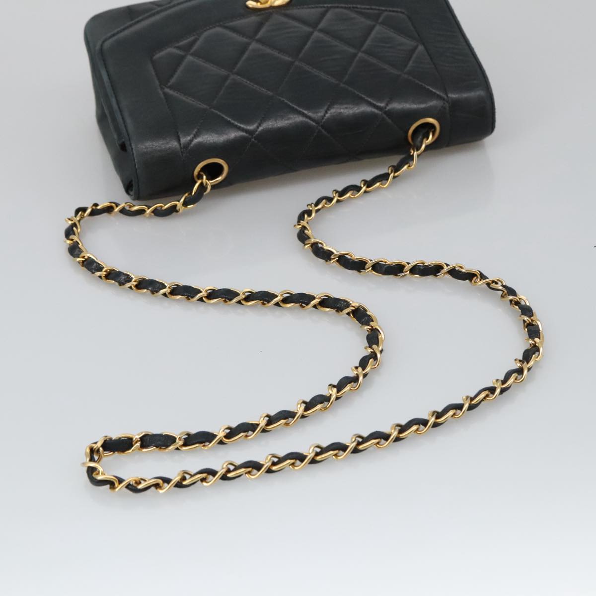 CHANEL Matelasse Chain Shoulder Bag Lamb Skin Black Gold CC Auth 97459