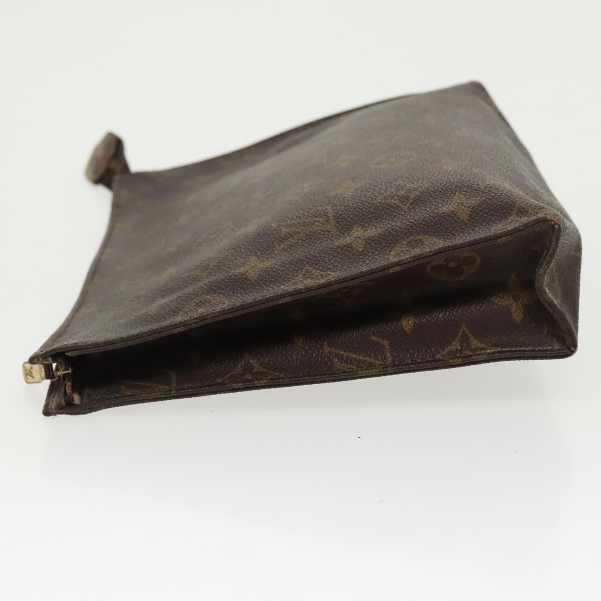 LOUIS VUITTON Monogram Poche Toilette 26 Pouch M47542 LV Auth 97561