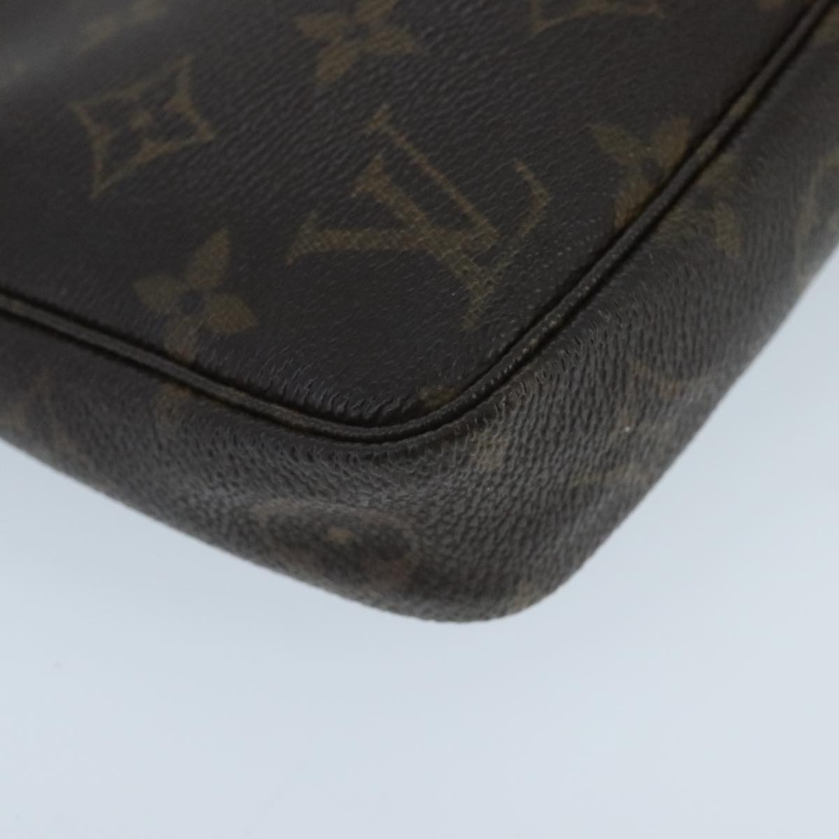 LOUIS VUITTON Monogram Pochette Accessoires Pouch M51980 LV Auth 97653