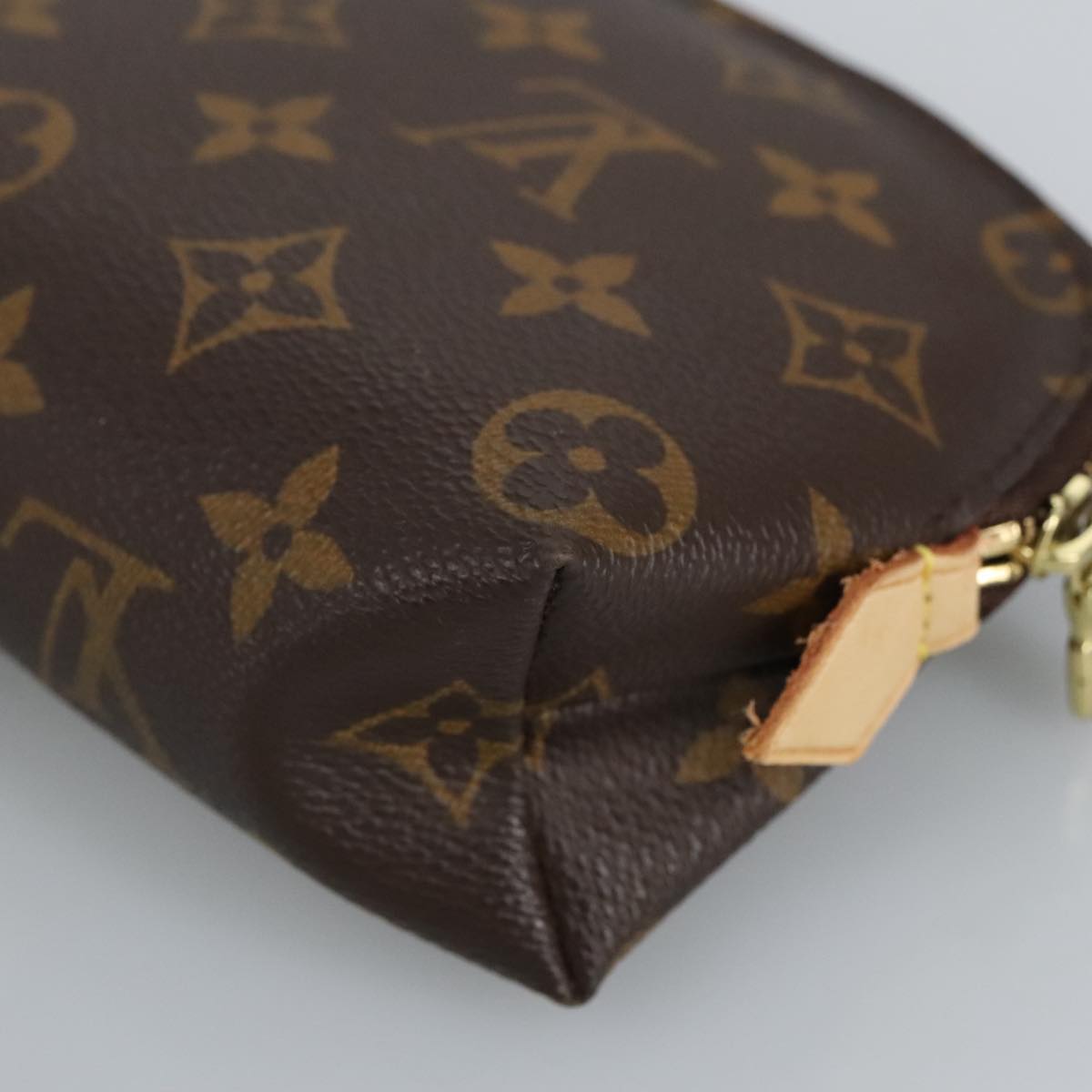 LOUIS VUITTON Monogram Pochette Cosmetic PM Cosmetic Pouch M47515 LV Auth 97655