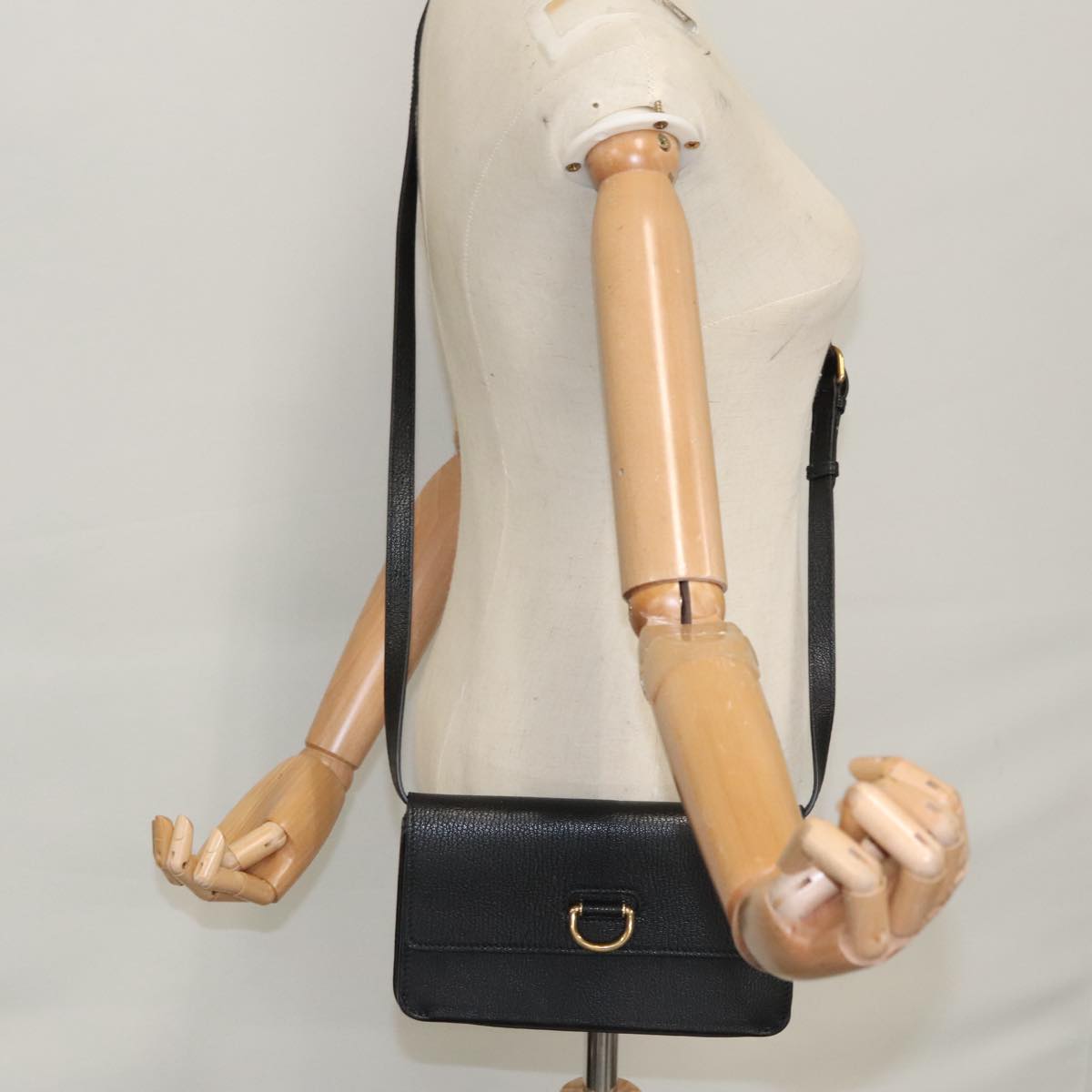 BURBERRY Shoulder Bag Leather Black Auth 97782