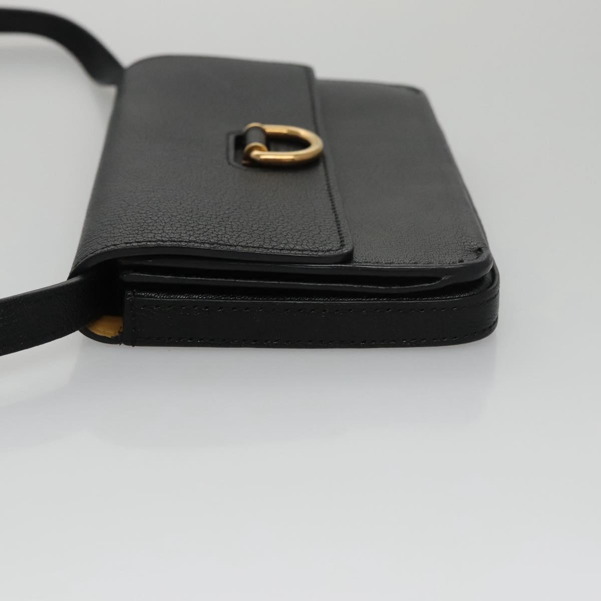 BURBERRY Shoulder Bag Leather Black Auth 97782