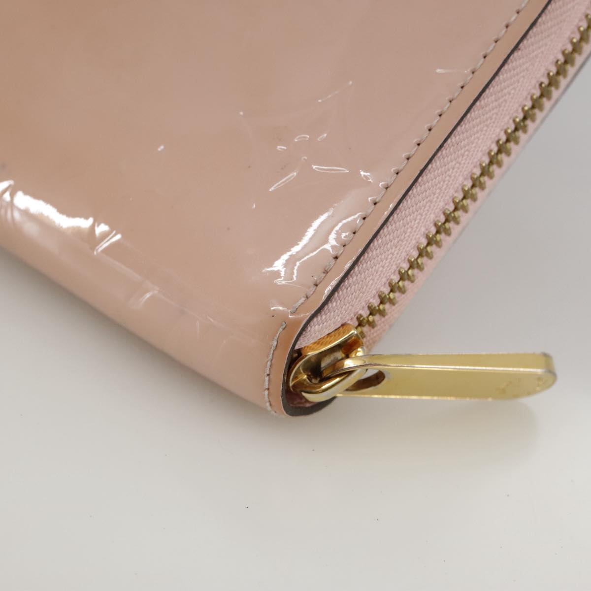 LOUIS VUITTON Monogram Vernis Zippy Wallet Rose Valerine M93522 LV Auth 97795