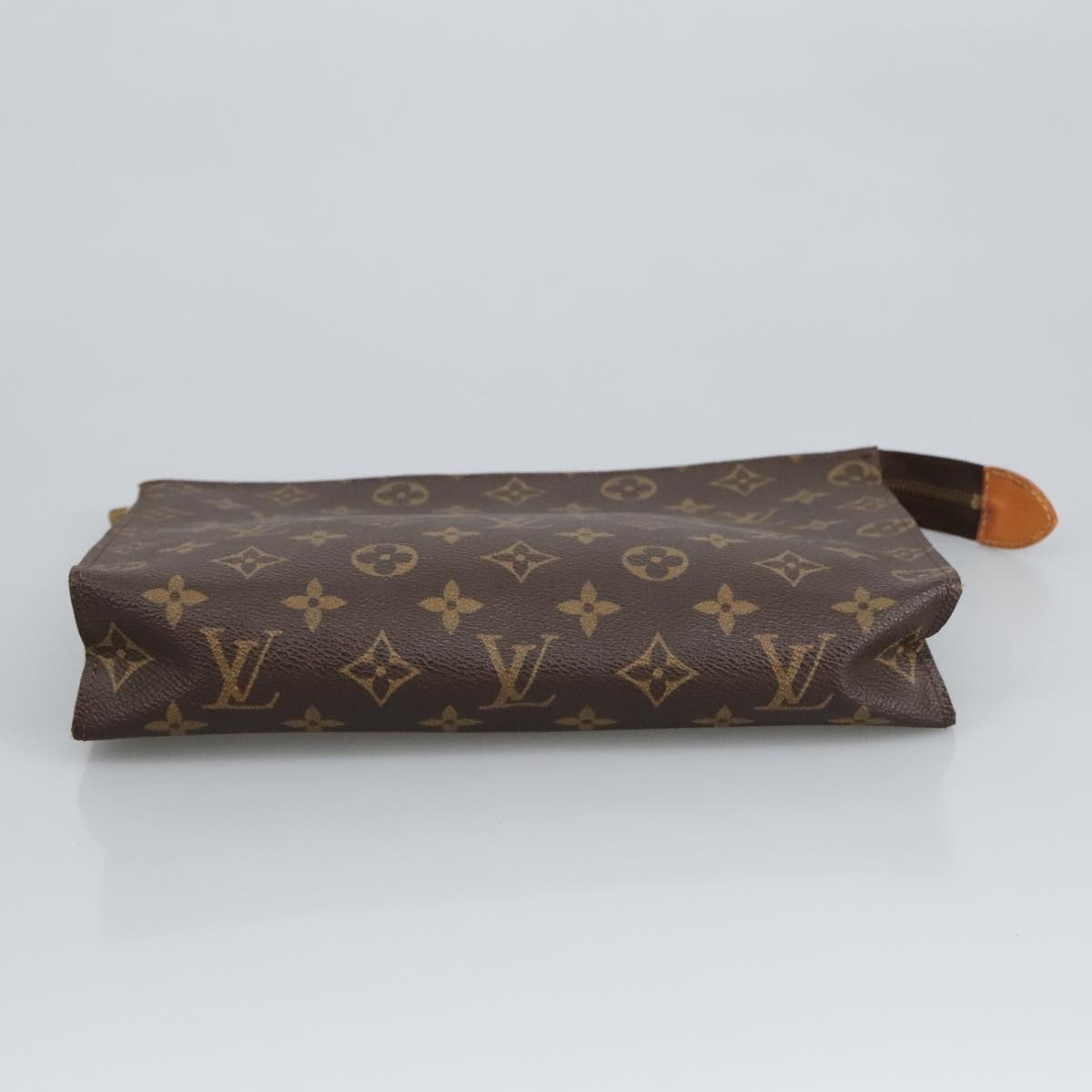 LOUIS VUITTON Monogram Poche Toilette 26 Pouch M47542 LV Auth 97872