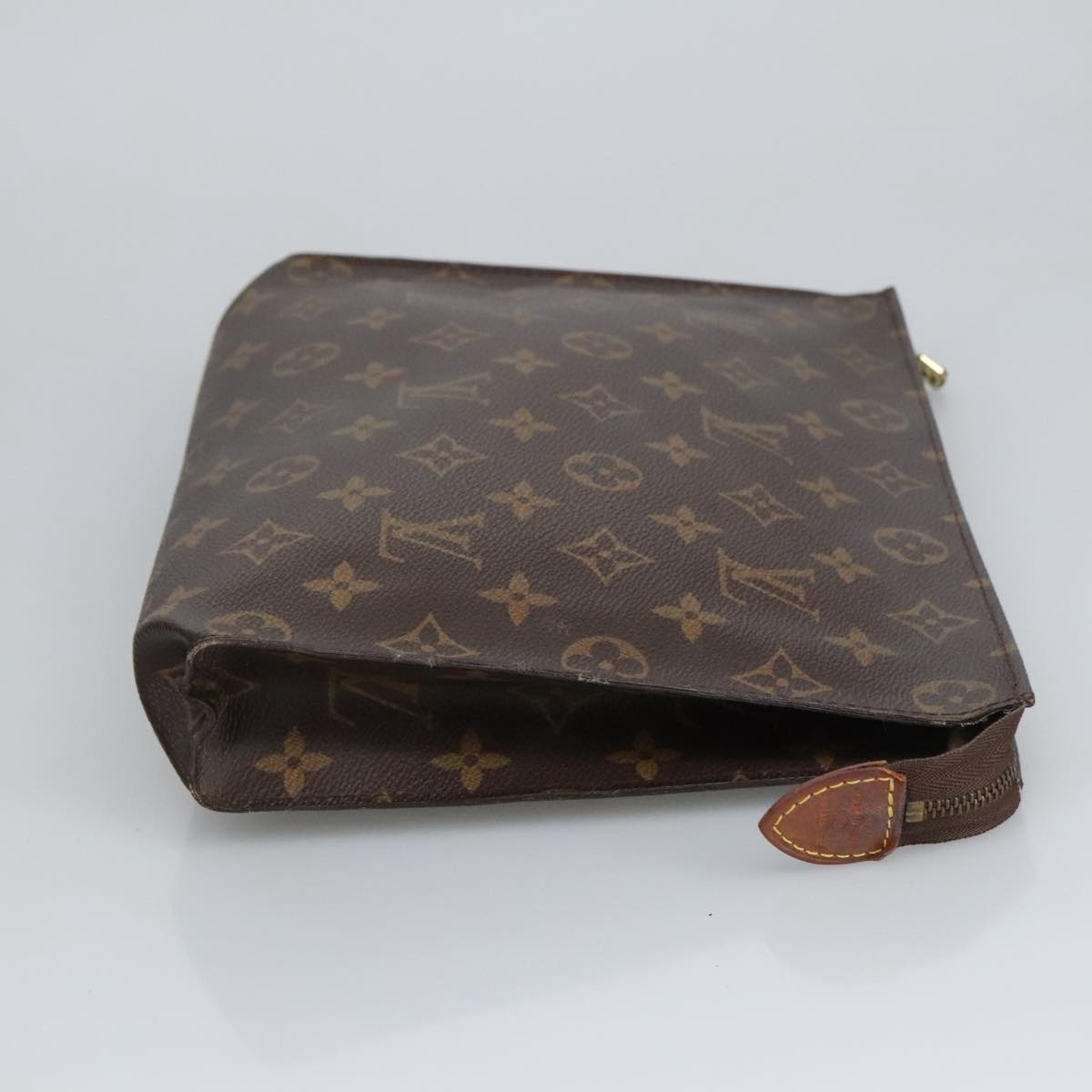 LOUIS VUITTON Monogram Poche Toilette 26 Pouch M47542 LV Auth 97876