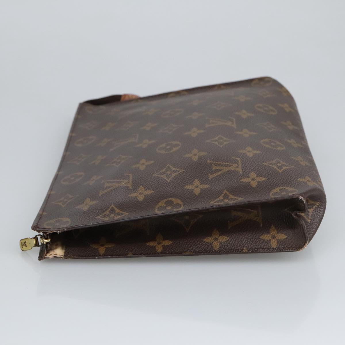 LOUIS VUITTON Monogram Poche Toilette 26 Pouch M47542 LV Auth 97876