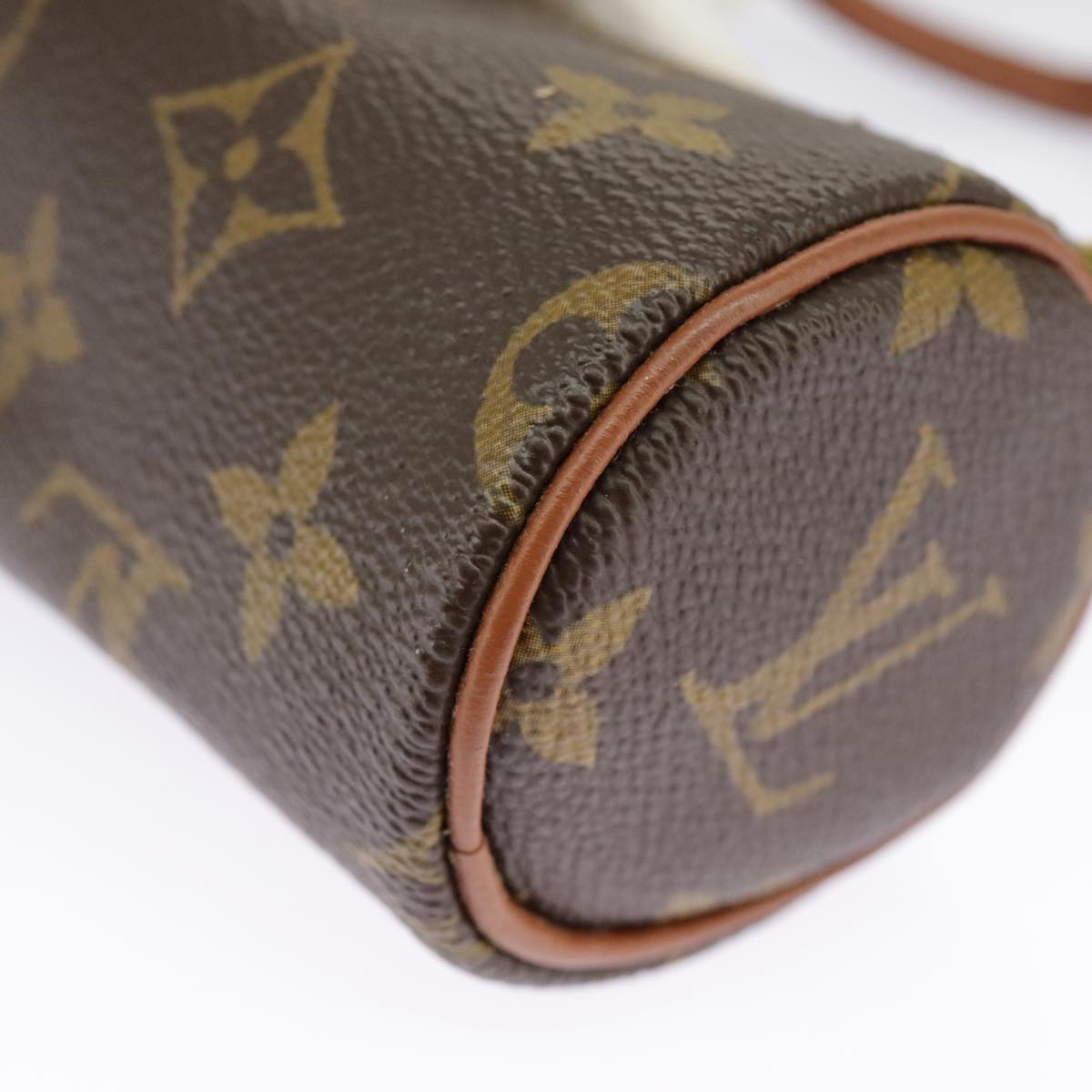 LOUIS VUITTON Monogram Papillon Pouch LV Auth 97892