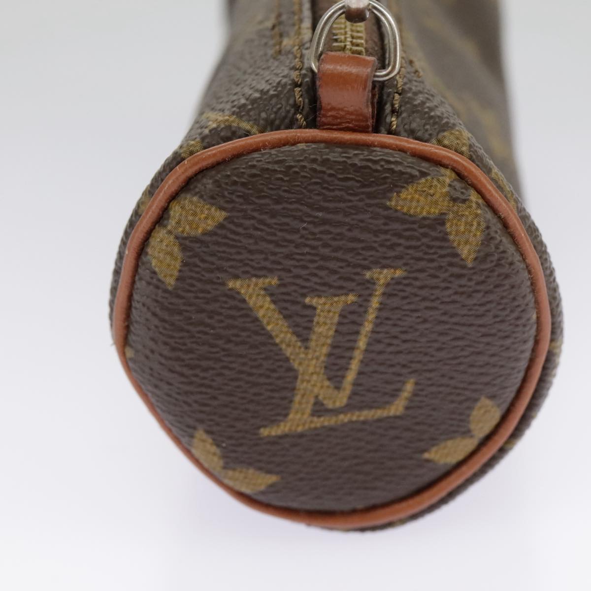 LOUIS VUITTON Monogram Papillon Pouch LV Auth 97892