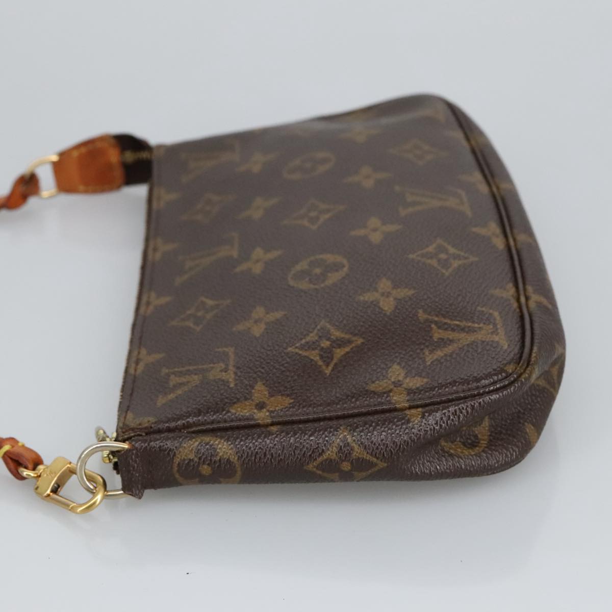 LOUIS VUITTON Monogram Pochette Accessoires Pouch M51980 LV Auth 97900